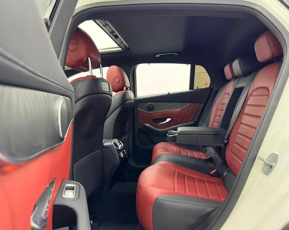2019 Mercedes Benz GLC43 AMG 4MATIC Coupe, Warranty, 2027 GTA Service Pack, Excellent Condition, GCC - Image 17