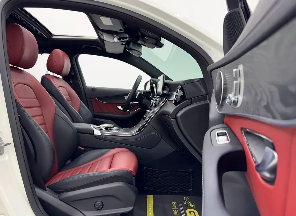 2019 Mercedes Benz GLC43 AMG 4MATIC Coupe, Warranty, 2027 GTA Service Pack, Excellent Condition, GCC - Image 9
