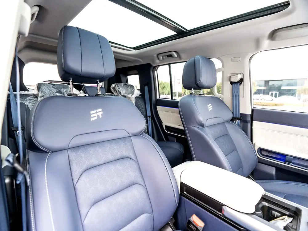 0% DOWN PAYMENT! | SAVVY-BUY | JETOUR T2 PHEV | 619 HP | WARRANTY - Image 10