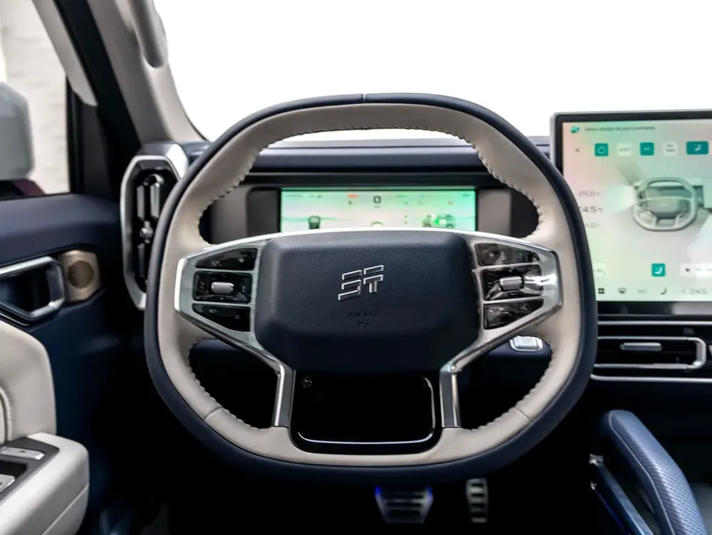 0% DOWN PAYMENT! | SAVVY-BUY | JETOUR T2 PHEV | 619 HP | WARRANTY - Image 18