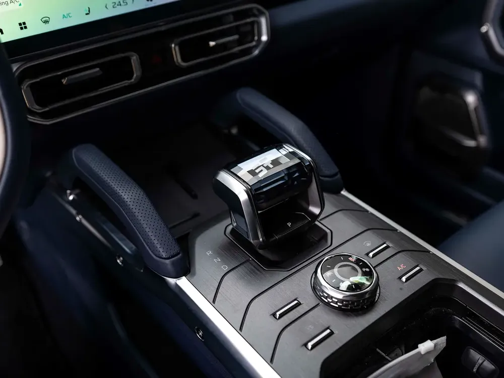 0% DOWN PAYMENT! | SAVVY-BUY | JETOUR T2 PHEV | 619 HP | WARRANTY - Image 9