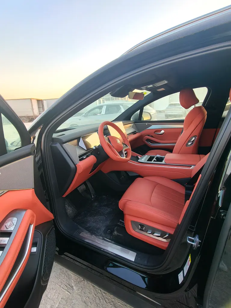 BYD Tang L DM-i – Flagship Intelligent Hybrid SUV - Image 6