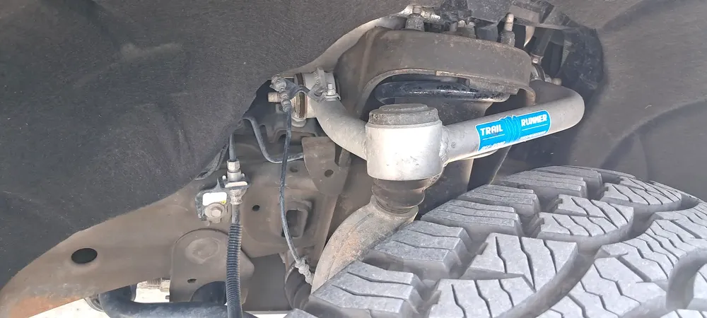 SHAHEEN SILVERADO 2023 TRAIL BOSS V8 10 GEAR GCC BIN HAMOODAH + ORGINAL PAINT EXTRA MODIFIED - Image 6