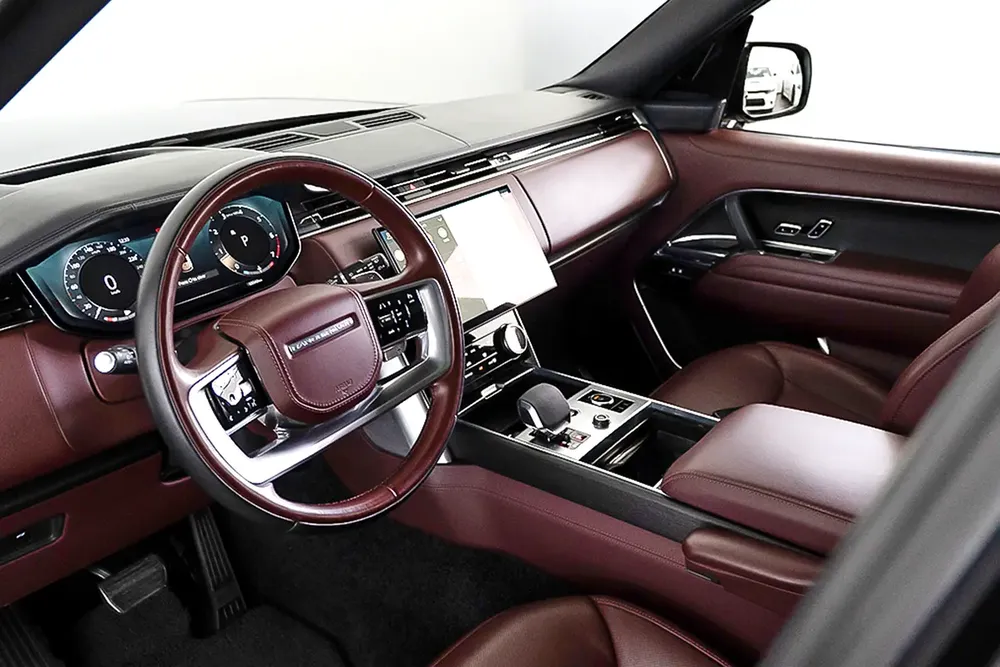 9,119 AED / 60 months | 0% DP | 2023 Range Rover Vogue HSE P530 | Full Service History - Image 7
