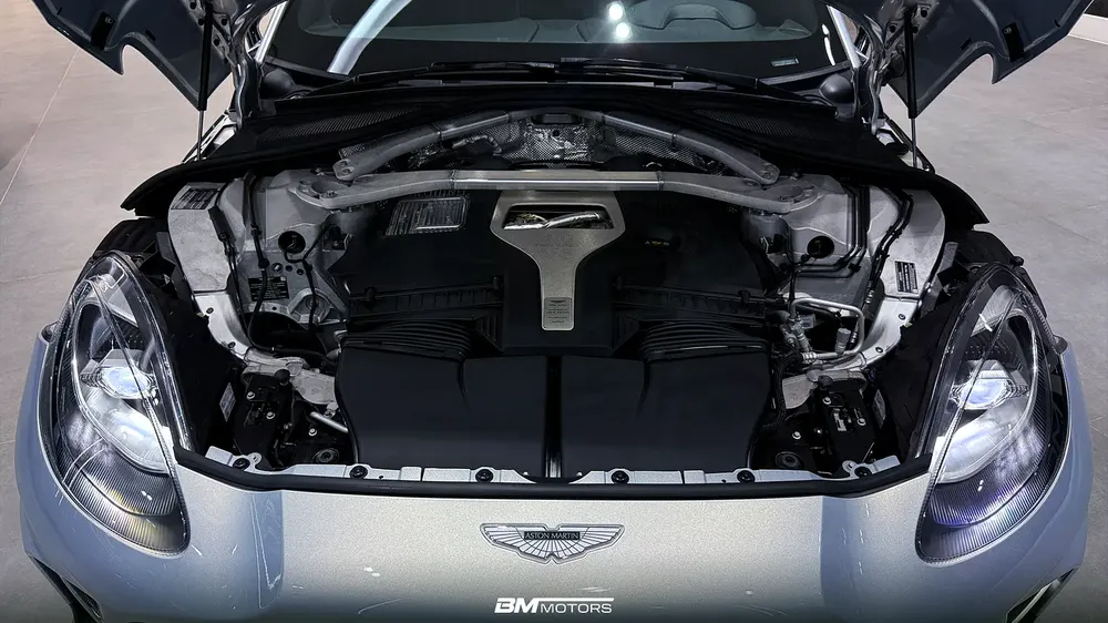 2023 Aston Martin DBX707 - Image 12