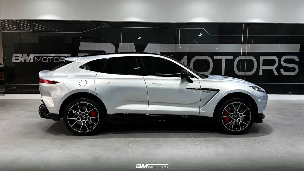 2023 Aston Martin DBX707 - Image 14