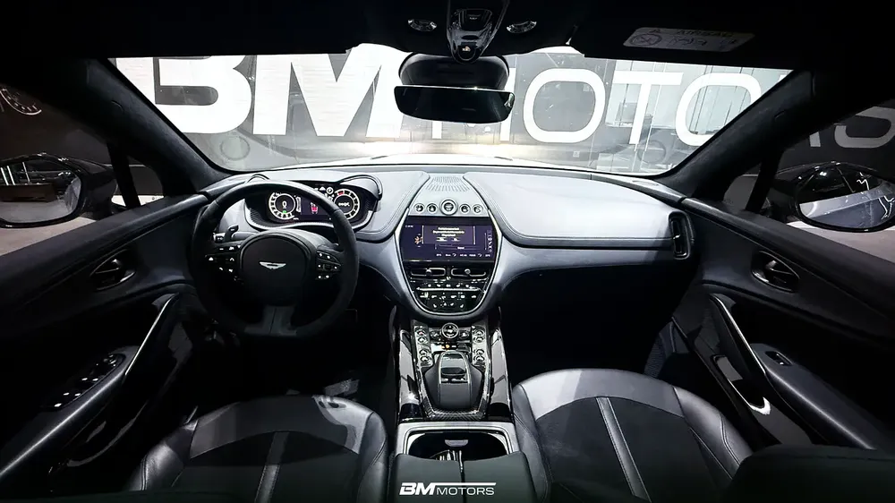 2023 Aston Martin DBX707 - Image 6