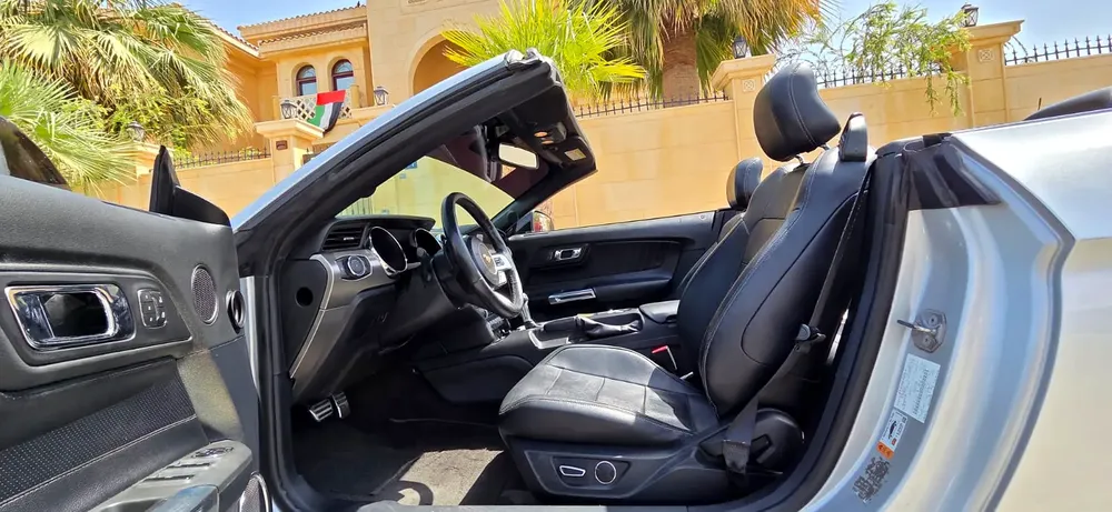 2015-Ford Mustang GT-Full option-Excellent Condition - Image 11