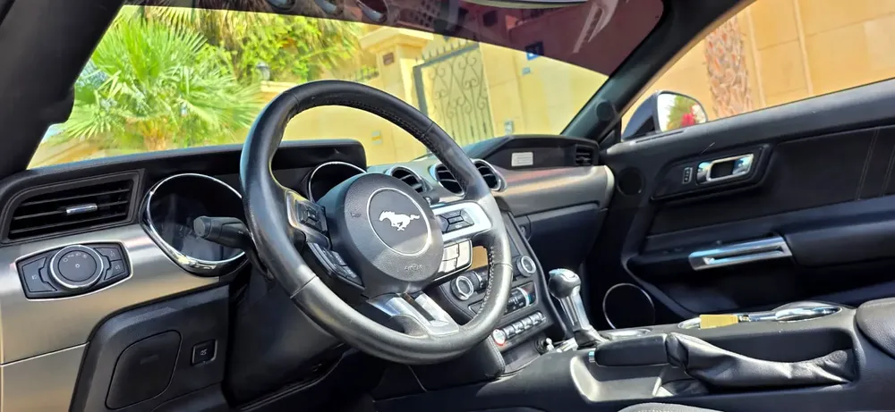 2015-Ford Mustang GT-Full option-Excellent Condition - Image 12