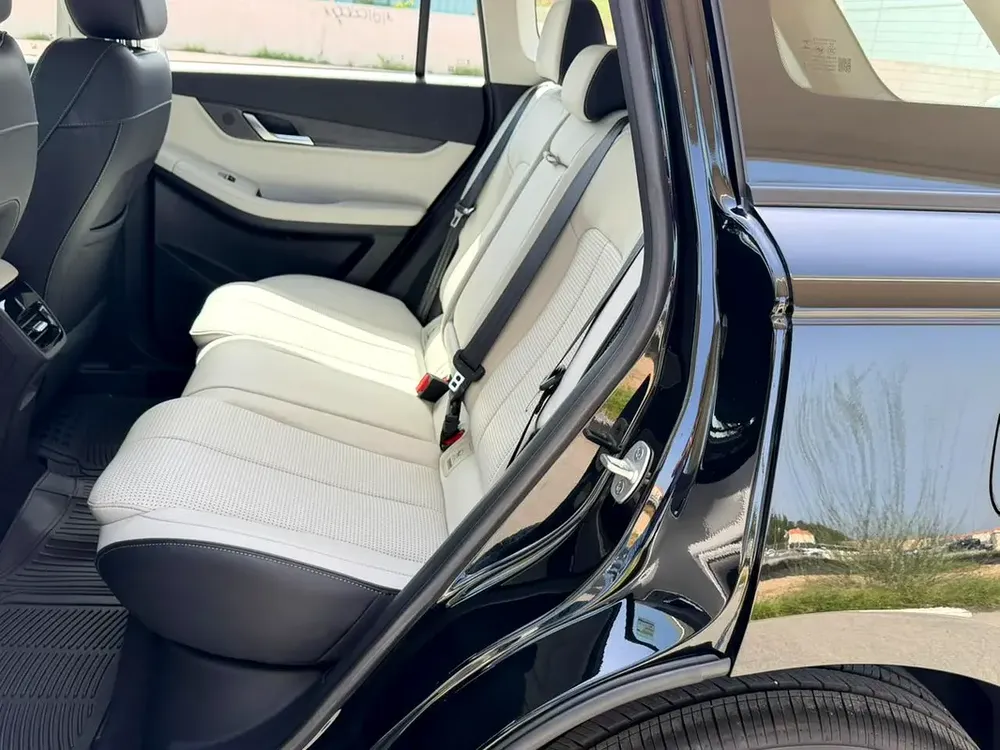 JAECOO J5 ELITE 1.5L TURBO-2026-GCC-UNDER WARRANTY-0% DOWN PAYMENT-FINANCE 5 YEARS#0025 - Image 10