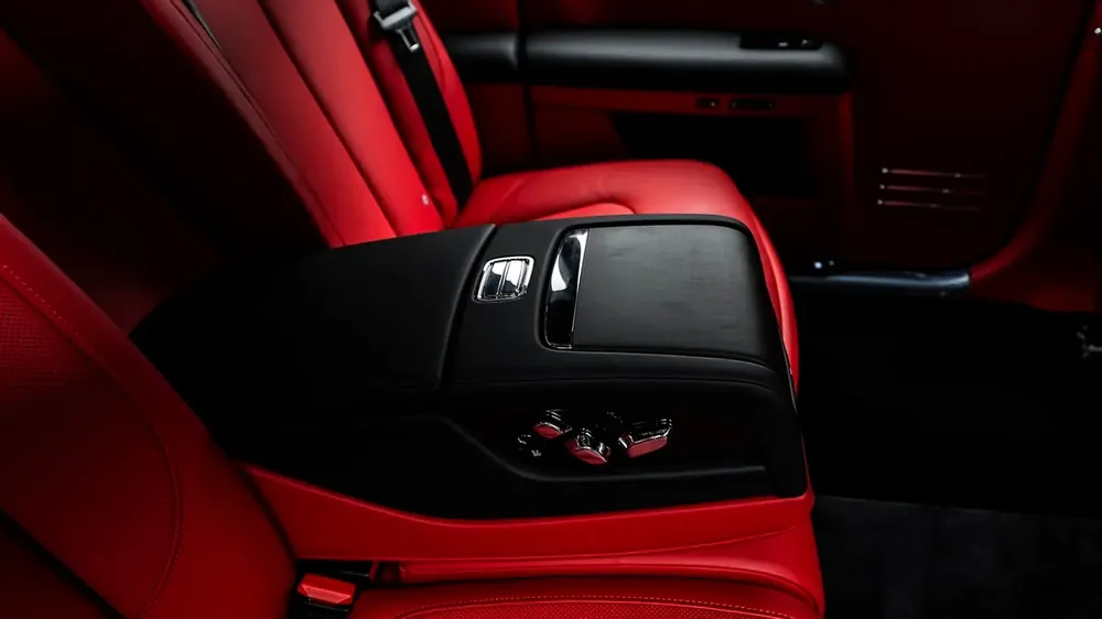 Rolls-Royce Ghost EWB - 2025 - GCC - Under Warranty and Service Contract - Image 16