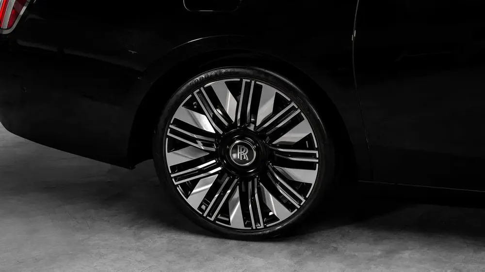 Rolls-Royce Ghost EWB - 2025 - GCC - Under Warranty and Service Contract - Image 18