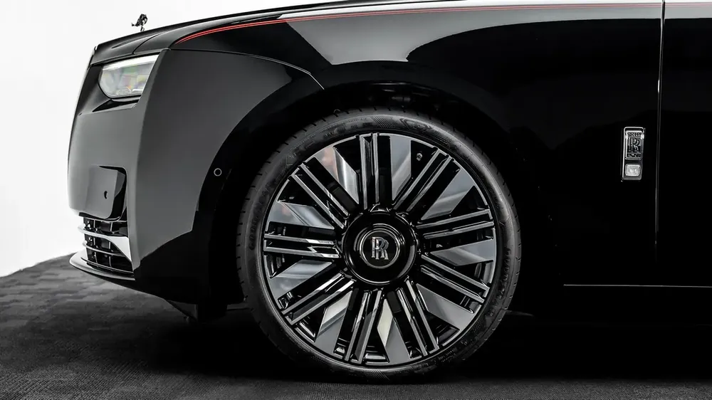 Rolls-Royce Ghost EWB - 2025 - GCC - Under Warranty and Service Contract - Image 4