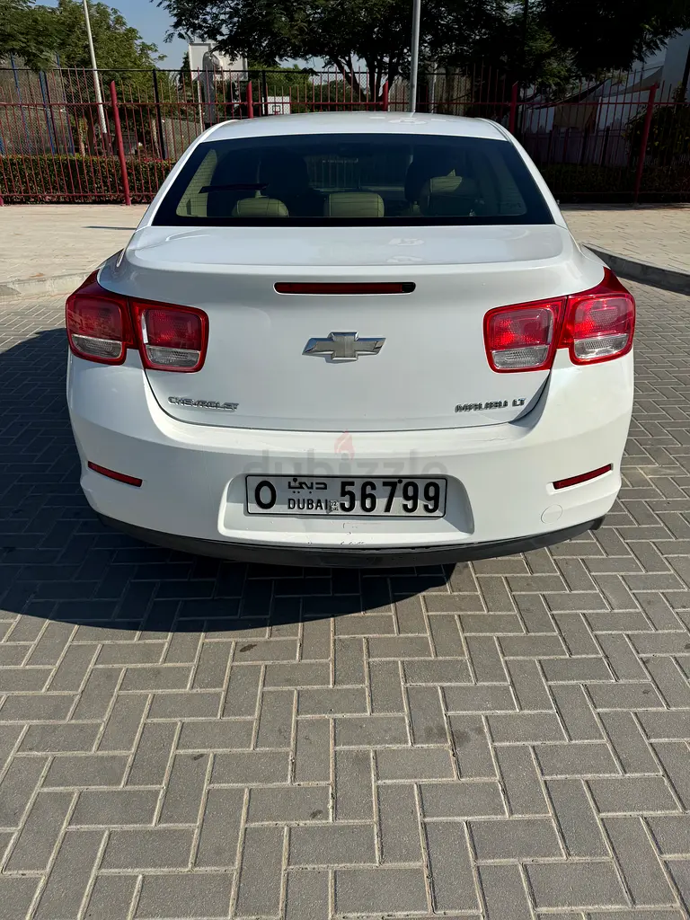 2013 Chevrolet Malibu LT | GCC Specs | Well Maintained - Image 4