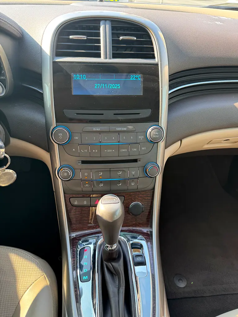 2013 Chevrolet Malibu LT | GCC Specs | Well Maintained - Image 5