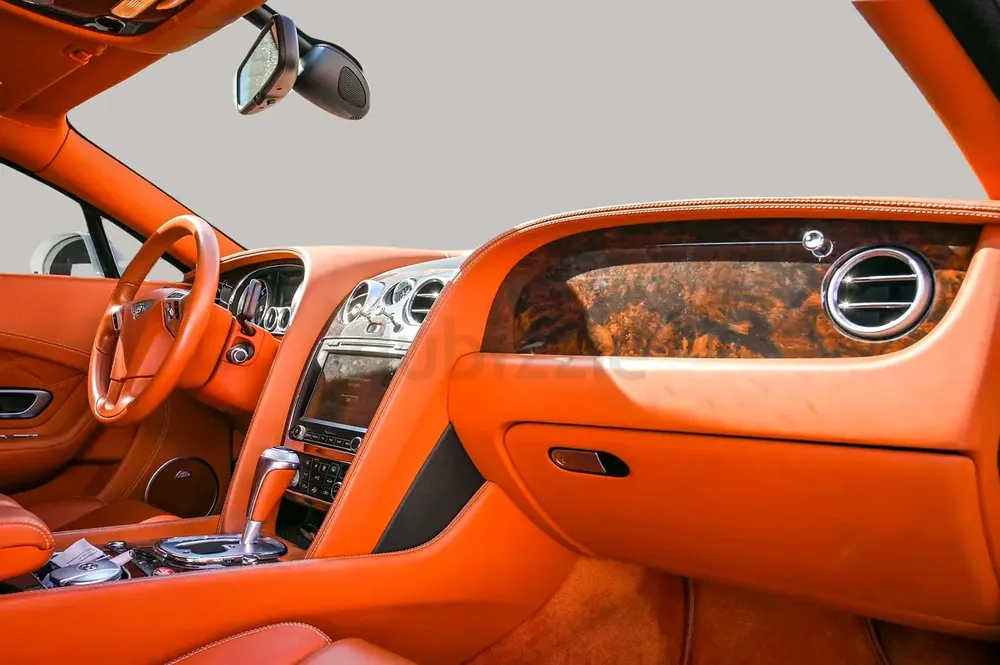 AED 9252/month | 2014 Bentley Continental  | GCC Specs | Ref#393480 - Image 10