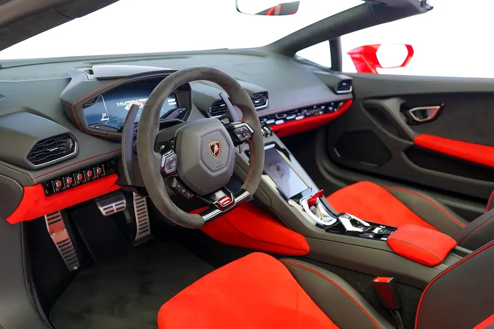 HURACAN EVO SPYDER | TWO TONE INTERIOR | WARRANTY AVAIALBLE - Image 10