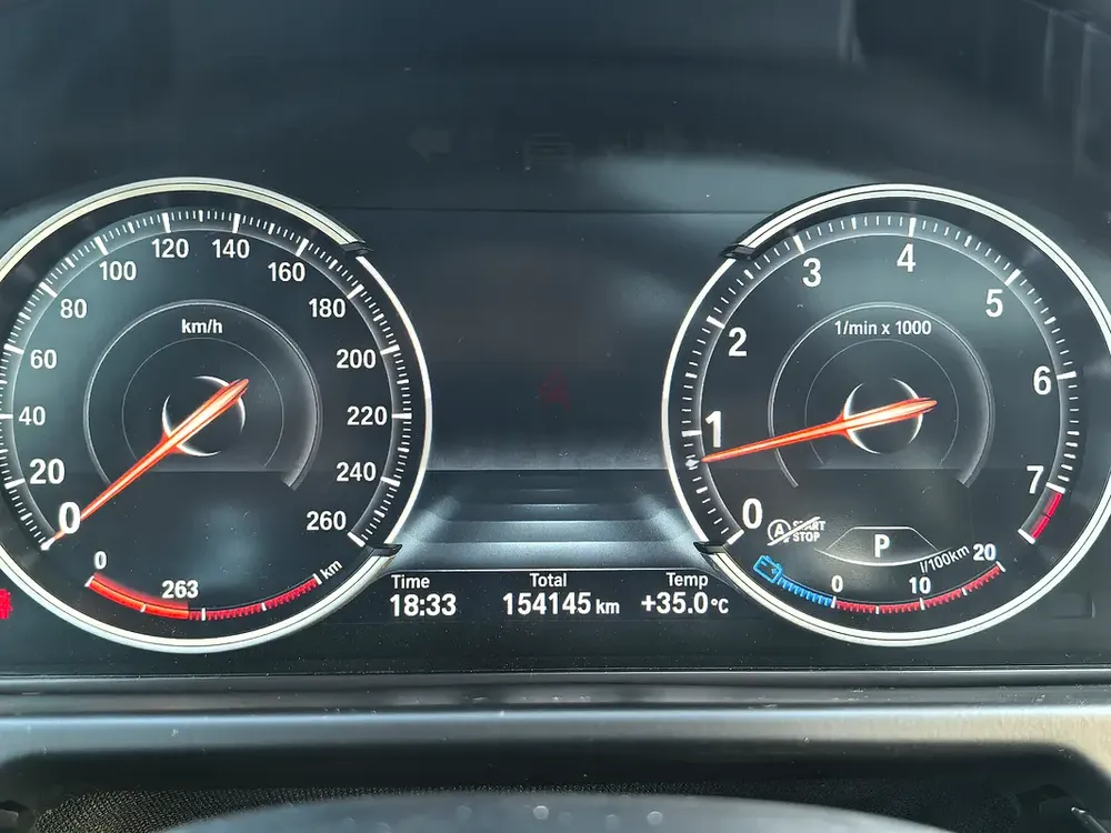 BMW X5, GCC Specs - Powerful V8 - Mint Condition - Image 5