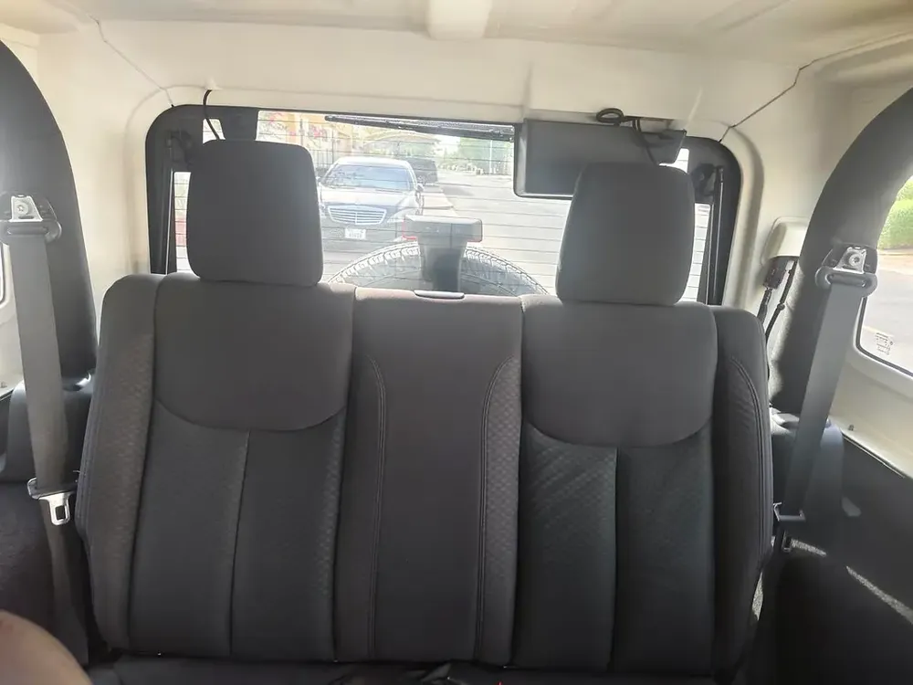 Jeep wrangler sport in very good condition - Image 10