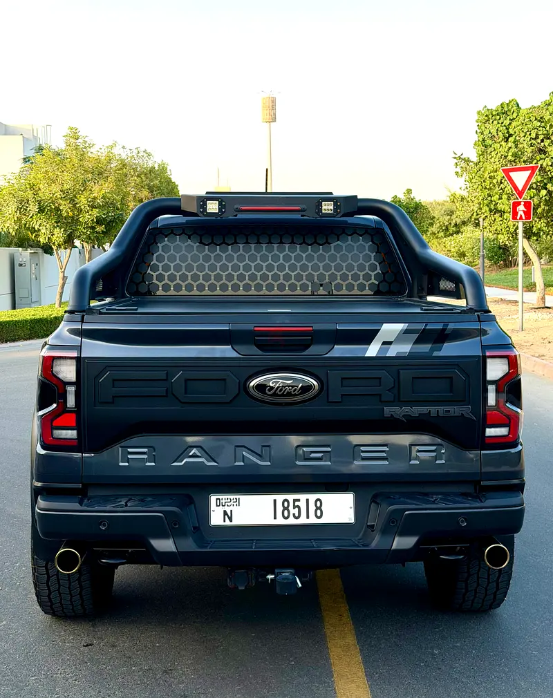 Under warranty + service Ford Ranger Raptor 2023 - GCC Specs - Image 4