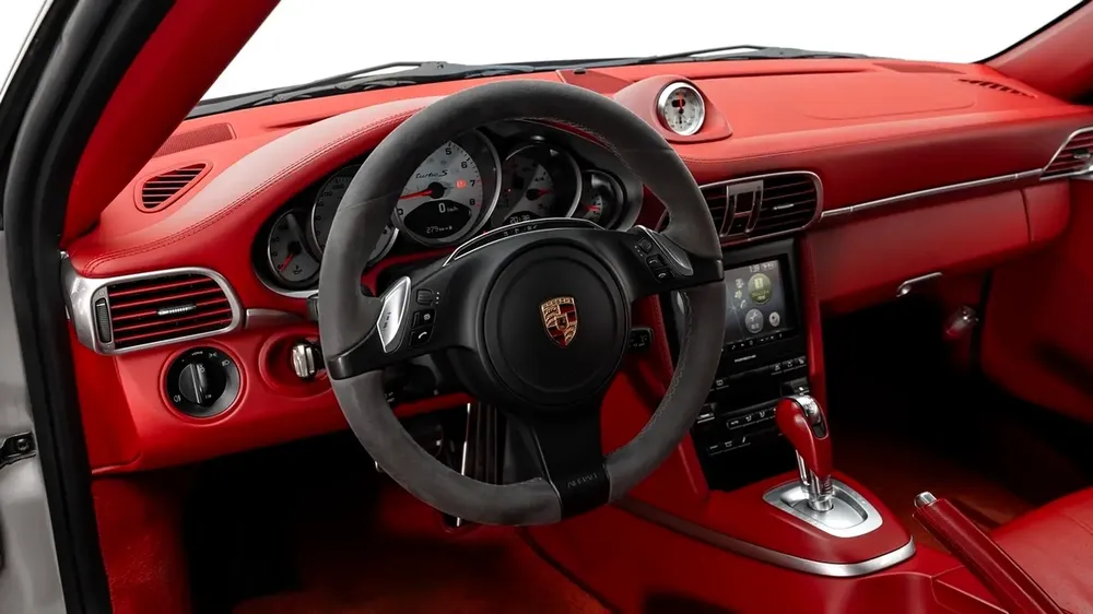 Porsche 911 (997) Turbo S - 2012 - Japanese Specs - Image 9