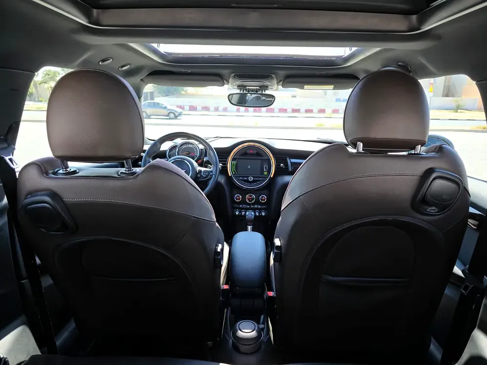MINI Cooper S 2017 GCC Specs - Low Mileage - Image 5