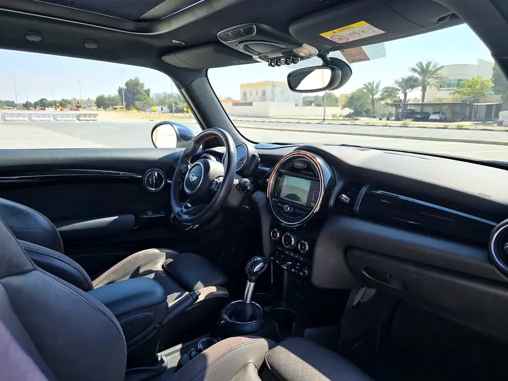 MINI Cooper S 2017 GCC Specs - Low Mileage - Image 8
