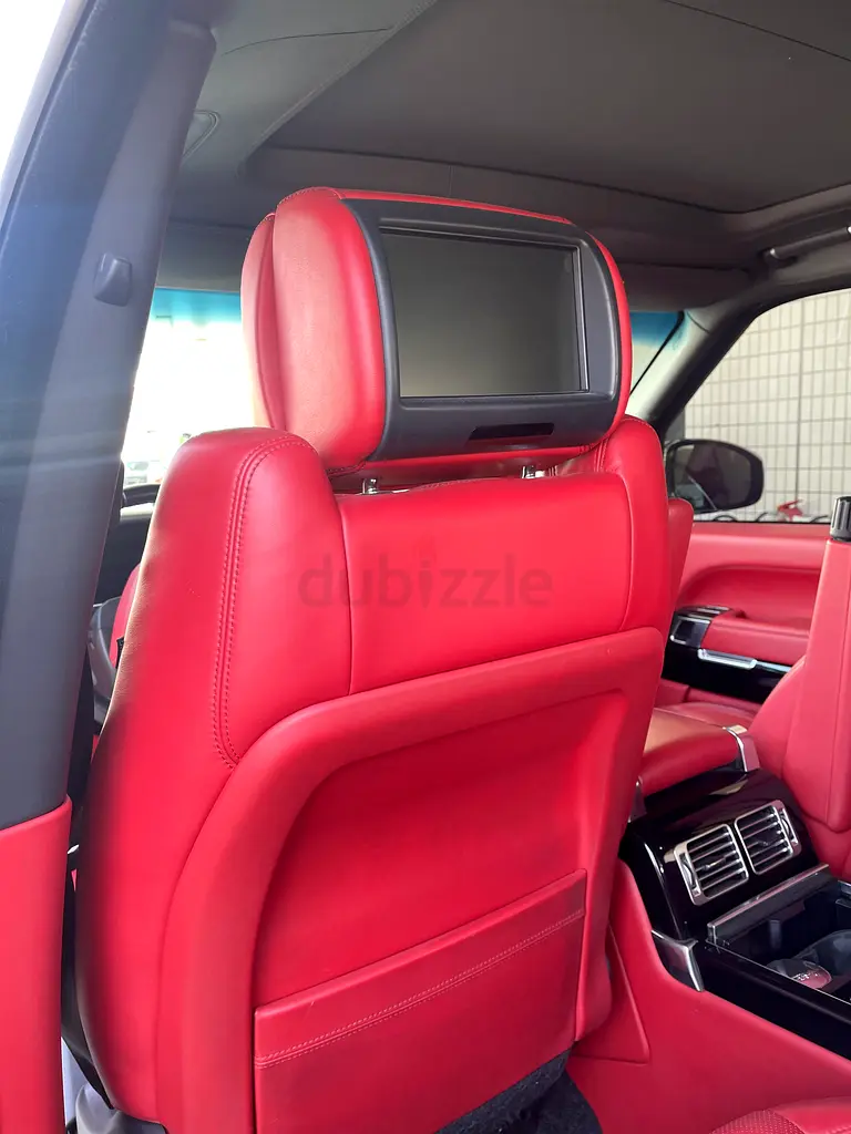 Land Rover Range Rover Autobiograp Pristine Condition - Image 10