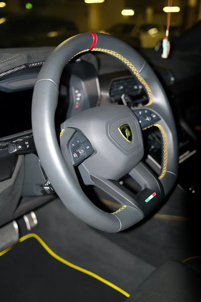Lamborghini proformante dubai ultimate  car - Image 12