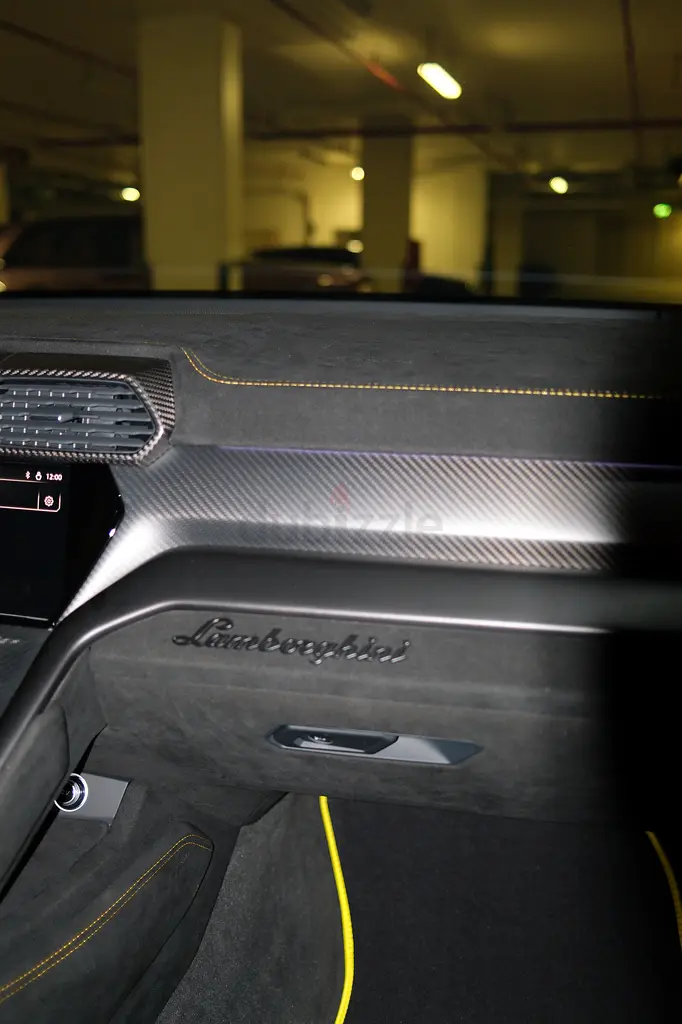 Lamborghini proformante dubai ultimate  car - Image 7