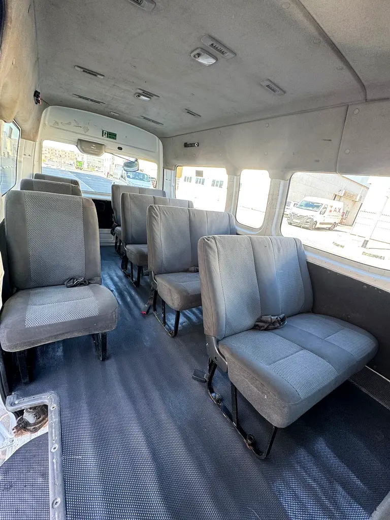 Nissan URVAN 2017 NV350 Hiroof 14 Seater - Image 11