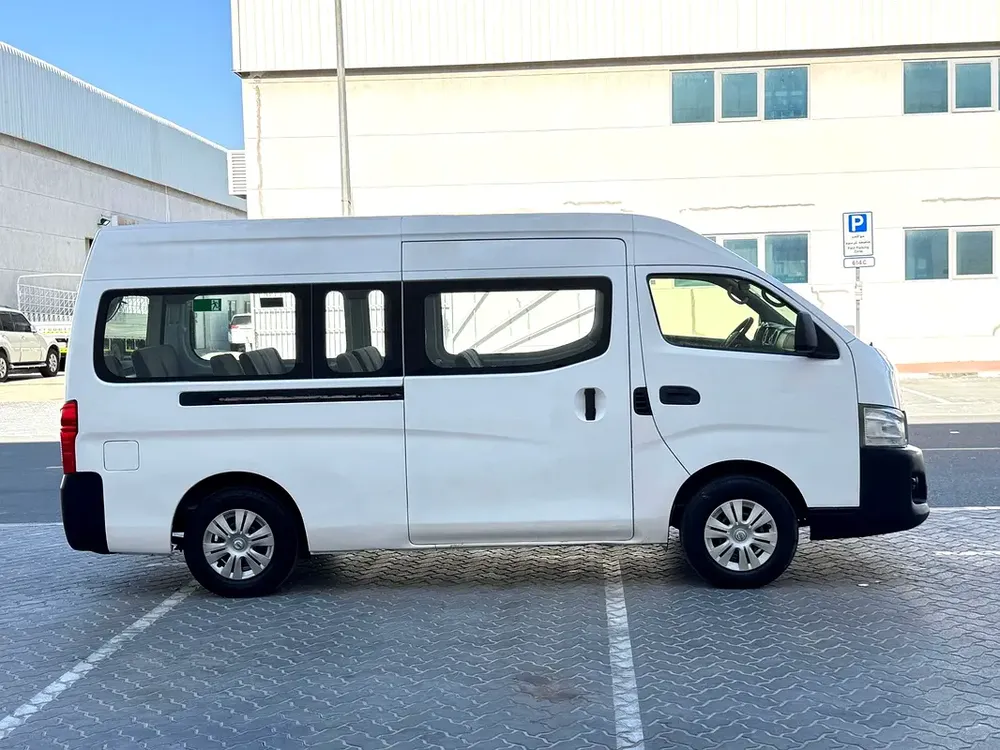 Nissan URVAN 2017 NV350 Hiroof 14 Seater - Image 7