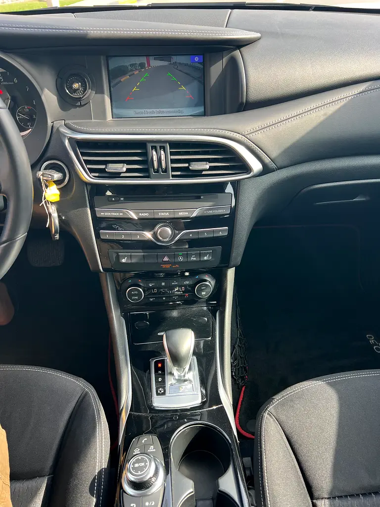 INFINITY Q30 SINGLE OWNER GCC SPECS FULL SERVICE HISTORY AVAILABLE ORGINAL PAINT - Image 11