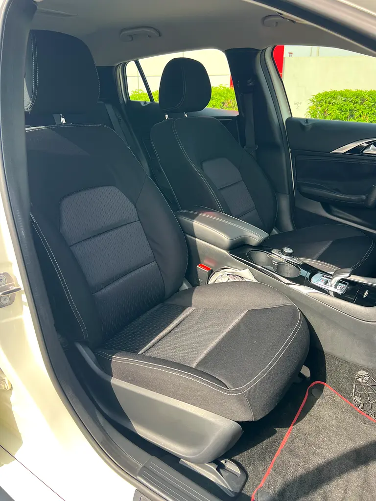 INFINITY Q30 SINGLE OWNER GCC SPECS FULL SERVICE HISTORY AVAILABLE ORGINAL PAINT - Image 15