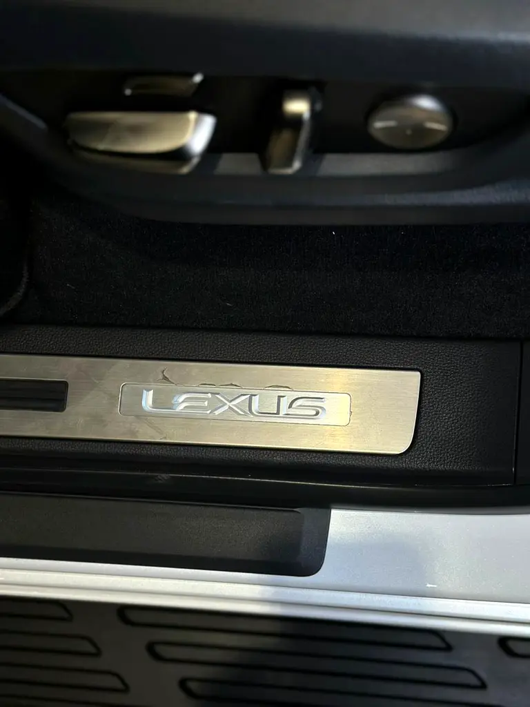 Lexus LX 600 Signature 2023 | GCC Specs | Low Mileage | Warranty - Image 17