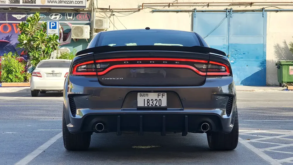 Dodge Charger SXT 2019 - Sporty Performance - Clean Condition - Image 6