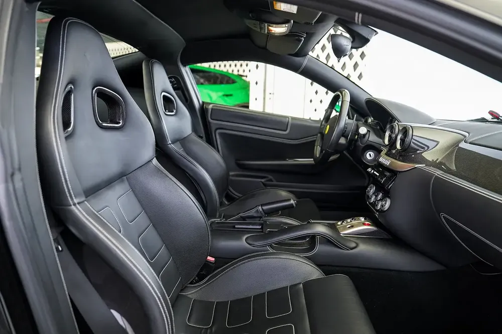 599 GTB | CARBON INTERIOR | WARRANTY AVAILABLE - Image 12