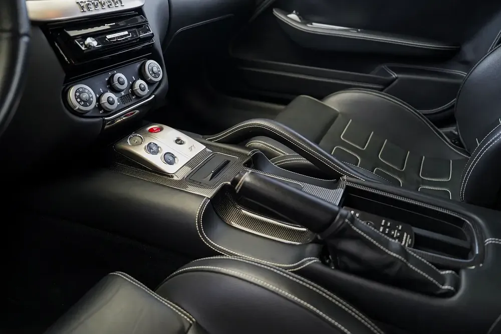 599 GTB | CARBON INTERIOR | WARRANTY AVAILABLE - Image 9