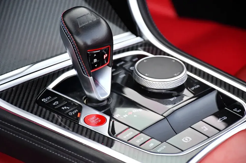 2023 BMW M8 COMPETİTİON Convertible  | GCC Specs | Low Mileage - Image 9