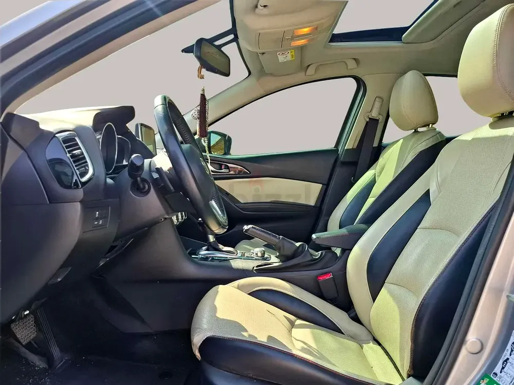 Inspected Car | 2016 Mazda 3  | GCC Specs | Ref#462083 - Image 12