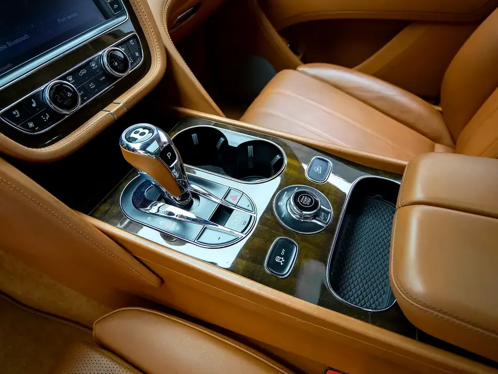 2019 | Bentley | Bentayga | GCC Spec - Image 13
