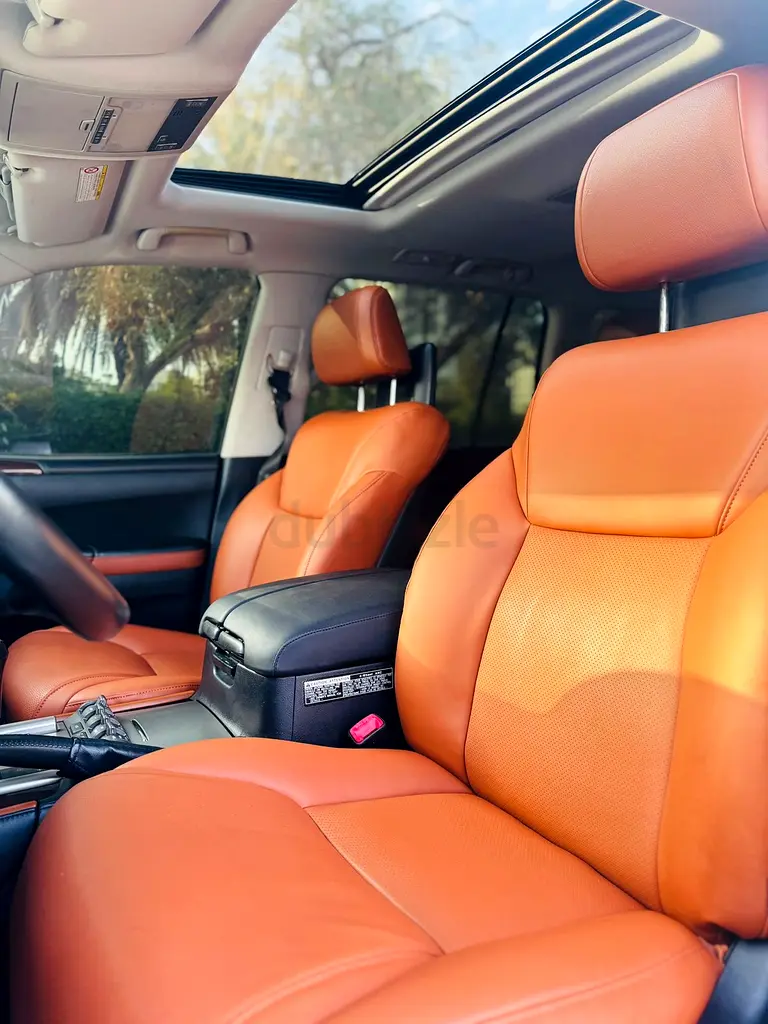 Lexus LX 570 Sport 2013 | GCC Specs | Excellent Condition - Image 10