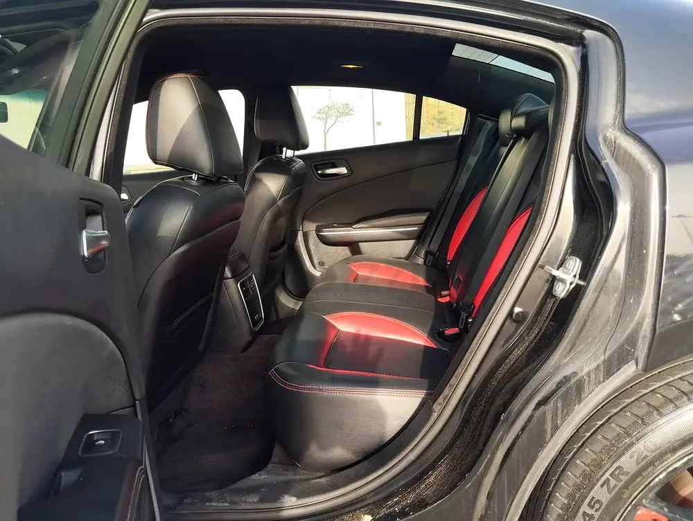 Doge charger 2018 American specs - Image 13