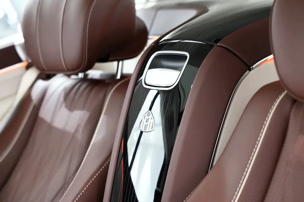 2025 Mercedes-Maybach GLS 600 – Black  Red | Ultra Luxury SUV | Gargash Warranty  Service contract - Image 17