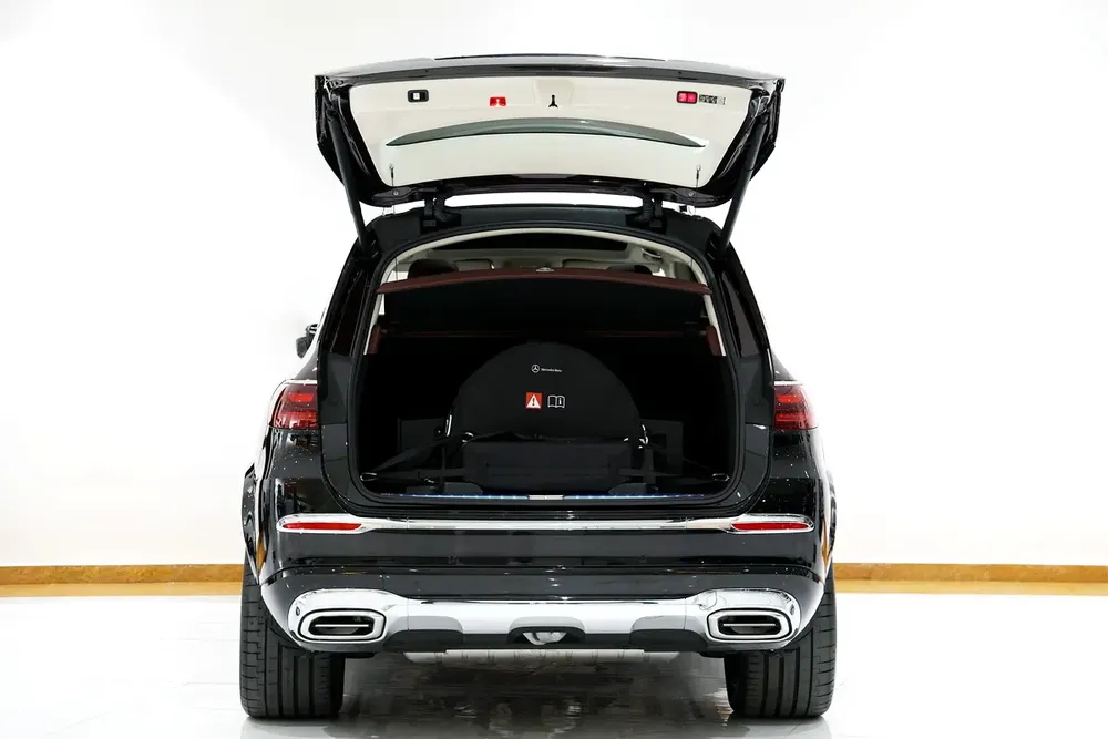 2025 Mercedes-Maybach GLS 600 – Black  Red | Ultra Luxury SUV | Gargash Warranty  Service contract - Image 8