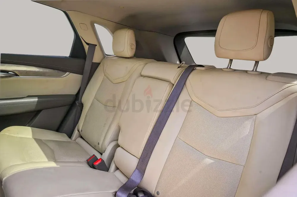 AED 1325/month | 2017 Cadillac XT5  | GCC Specs | Ref#429393 - Image 13