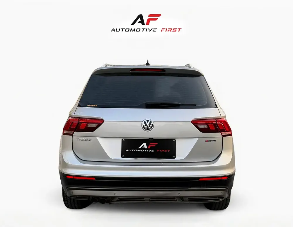 2018 Volkswagen Tiguan SEL 2.0L - Excellent Condition! - Image 14
