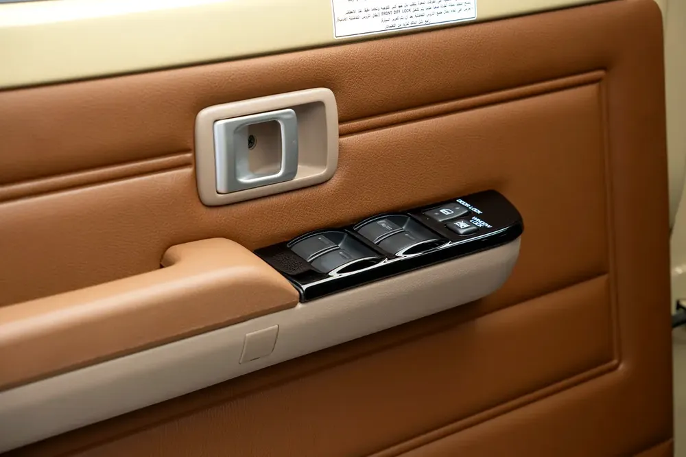 GCC SPECS AL FUTTAIM WARRANTY + SERVICE - 2025 TOYOTA LAND CRUISER 70 SERIES LX 40TH ANNIVERSARY - Image 17