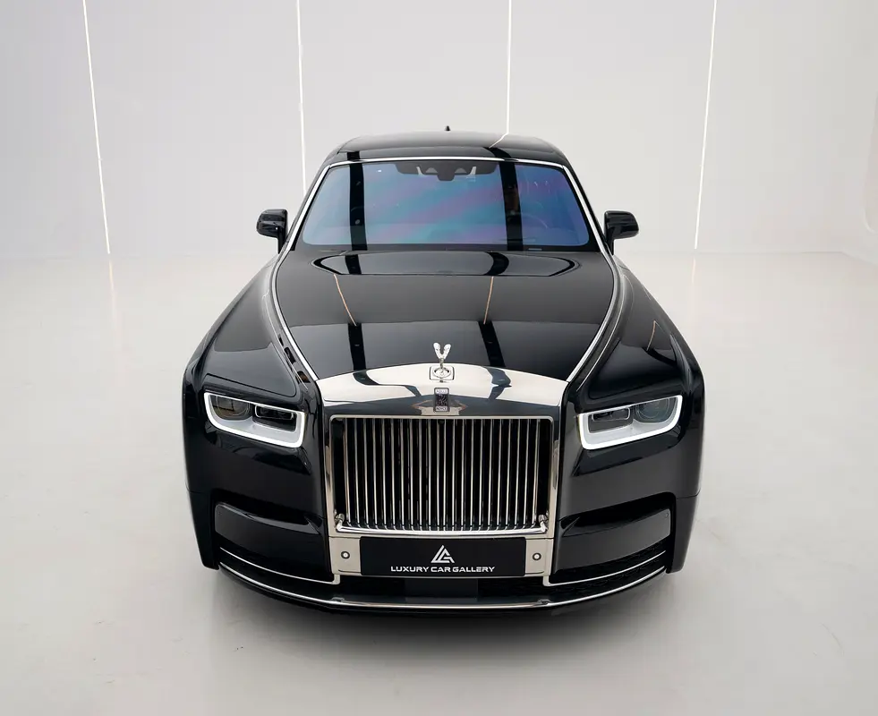 Rolls-Royce Phantom | Black Diamond Metallic | European Specs | Starlight | 2019 - Image 4