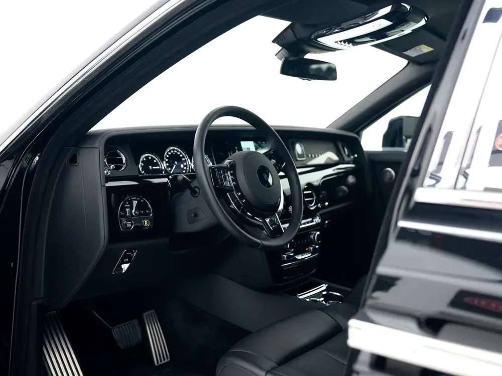 Rolls-Royce Phantom | Black Diamond Metallic | European Specs | Starlight | 2019 - Image 6